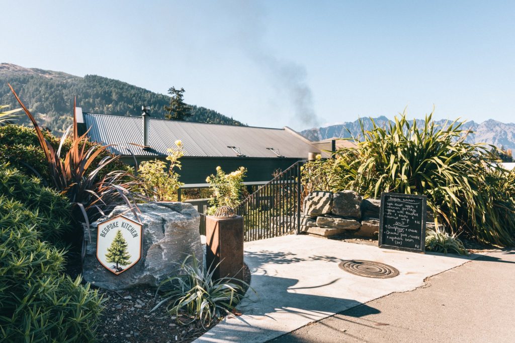 Best Places to Eat in Queenstown - Simply Perfect Weddings - Queenstown