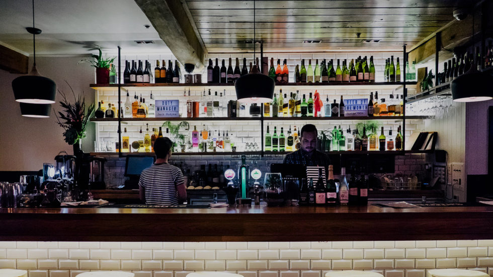 Best Places to Drink in Queenstown Simply Perfect Weddings